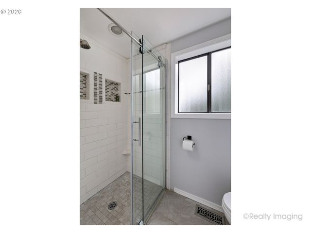 20774 Sw 104TH Ave, Tualatin, OR 97062