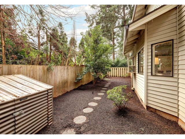 20774 Sw 104TH Ave, Tualatin, OR 97062
