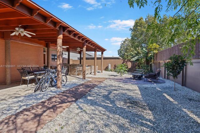 13850 SW 285th Ter, Homestead, FL 33033