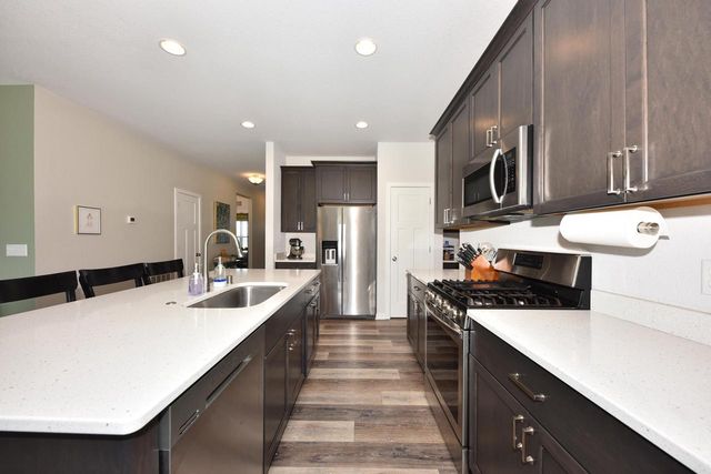 N113W14099 Wrenwood DRIVE, Germantown, WI 53022