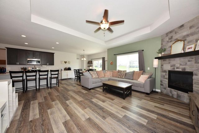 N113W14099 Wrenwood DRIVE, Germantown, WI 53022