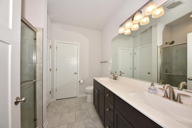 N113W14099 Wrenwood DRIVE, Germantown, WI 53022