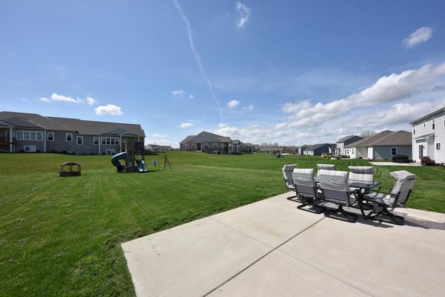 N113W14099 Wrenwood DRIVE, Germantown, WI 53022