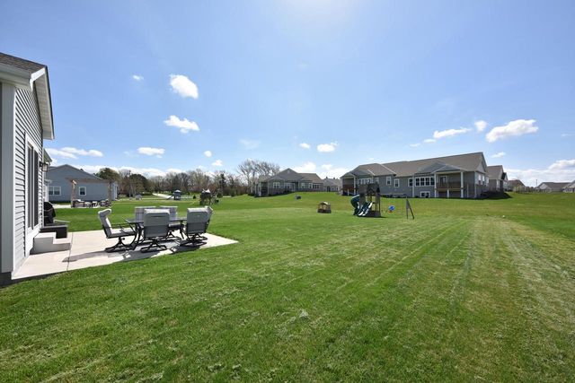 N113W14099 Wrenwood DRIVE, Germantown, WI 53022