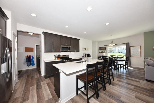 N113W14099 Wrenwood DRIVE, Germantown, WI 53022