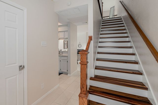 9910 Royal Lane 1101, Dallas, TX 75231