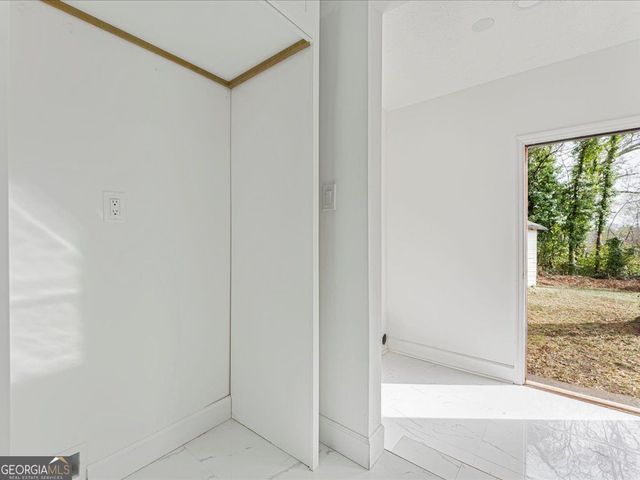 1956 Washington Road, Atlanta, GA 30344