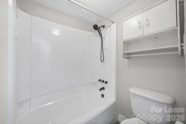 7906 Oak Meadow Court, Charlotte, NC 28210