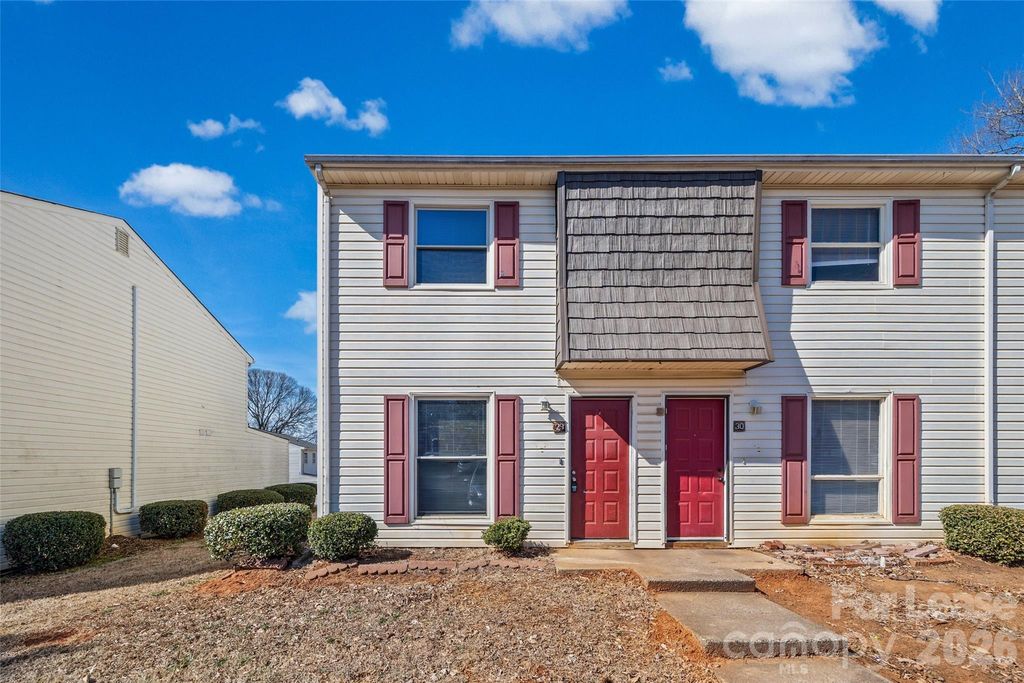 7906 Oak Meadow Court, Charlotte, NC 28210