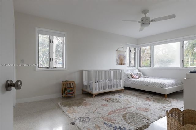 950 S Southlake Dr 950, Hollywood, FL 33019