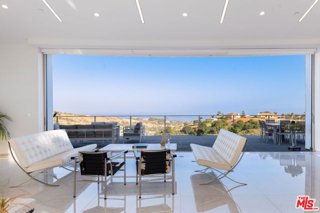 28405 Via Acero Street, Malibu, CA 90265