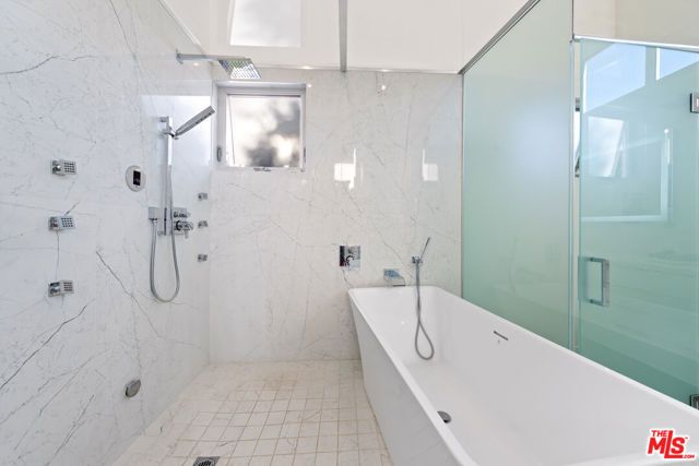 28405 Via Acero Street, Malibu, CA 90265