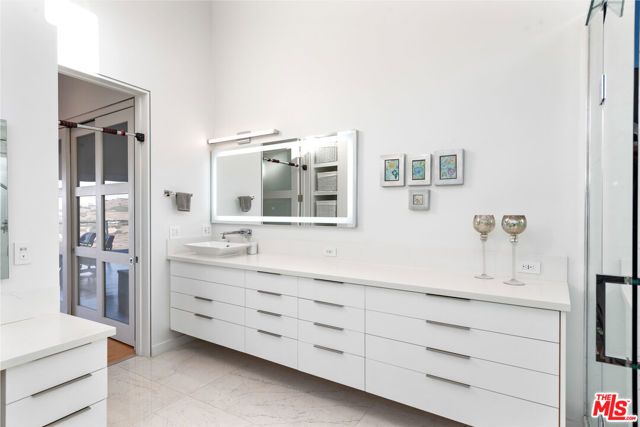 28405 Via Acero Street, Malibu, CA 90265