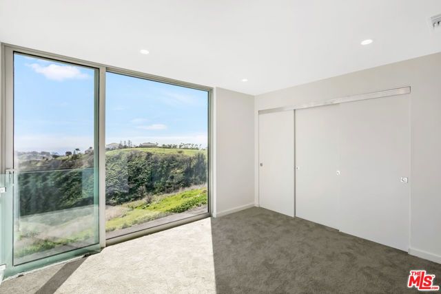 28405 Via Acero Street, Malibu, CA 90265