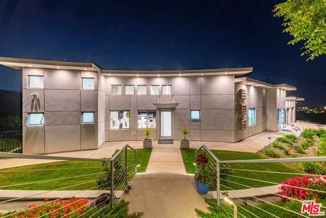 28405 Via Acero Street, Malibu, CA 90265