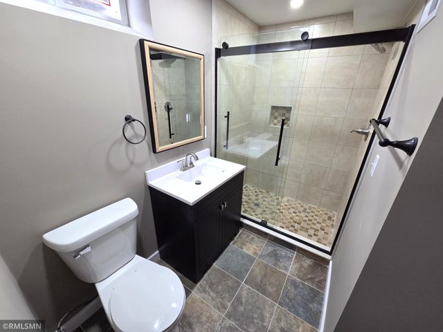 11209 Independence Avenue N, Champlin, MN 55316