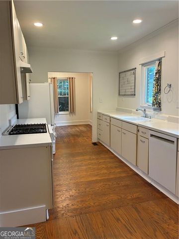 1088 Sanders Avenue SE, Atlanta, GA 30316
