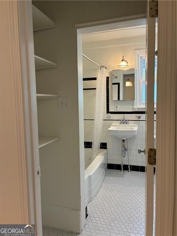1088 Sanders Avenue SE, Atlanta, GA 30316