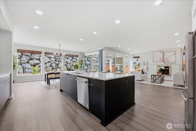 16005 57th Avenue W, Edmonds, WA 98026