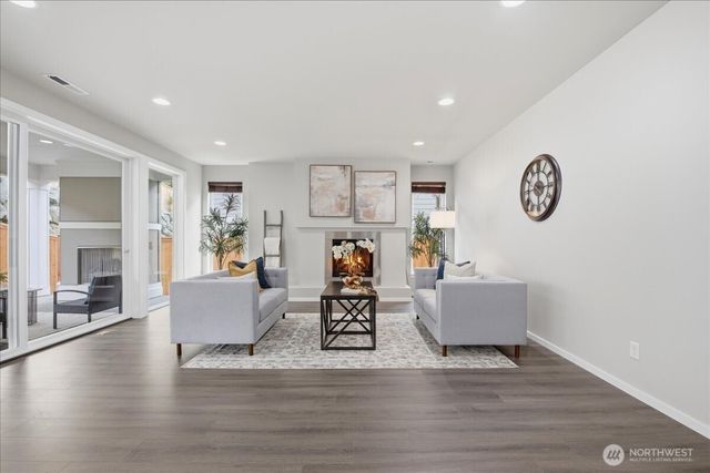 16005 57th Avenue W, Edmonds, WA 98026