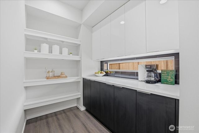 16005 57th Avenue W, Edmonds, WA 98026