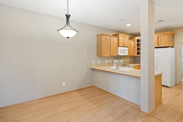 9090 Meadow Way, Victoria, MN 55386