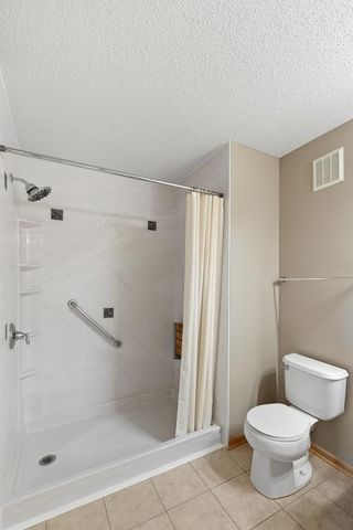 9090 Meadow Way, Victoria, MN 55386