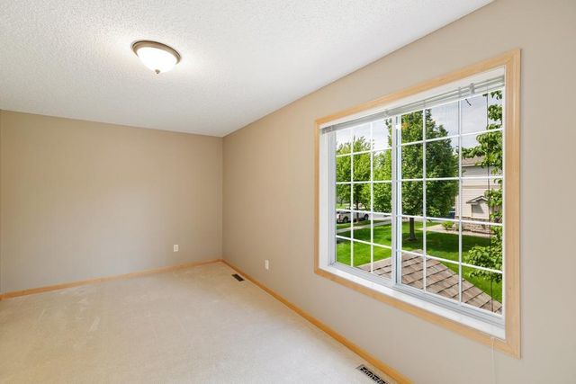 9090 Meadow Way, Victoria, MN 55386