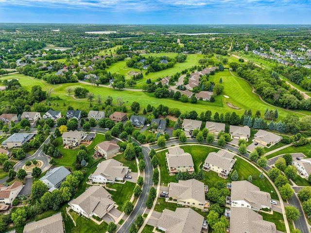 9090 Meadow Way, Victoria, MN 55386