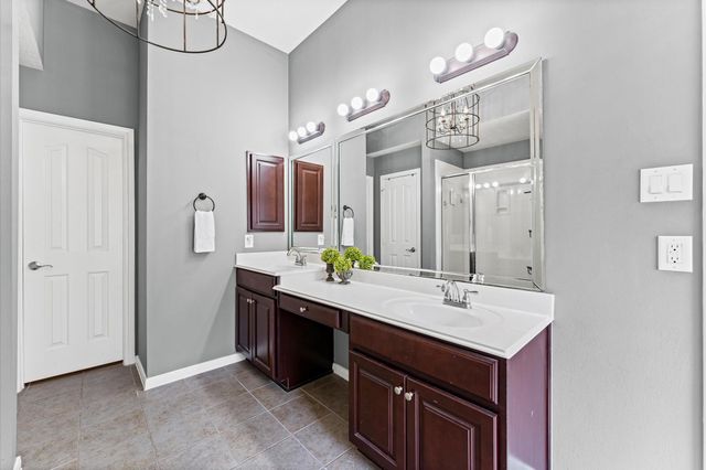 6806 Amistad Court, Manvel, TX 77578