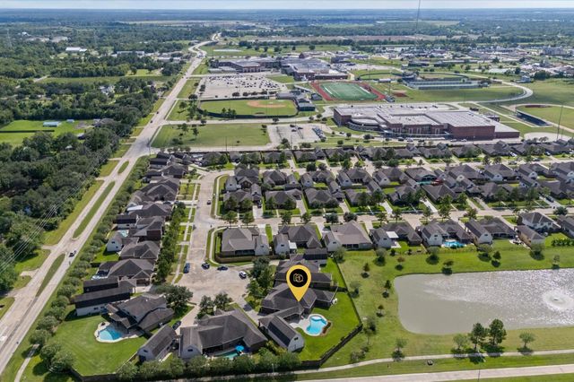 6806 Amistad Court, Manvel, TX 77578