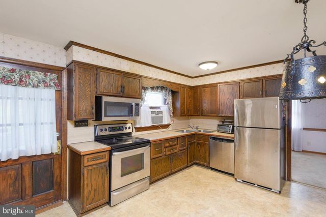 3463 & 3461 GARNET MINE RD, Garnet Valley, PA 19060