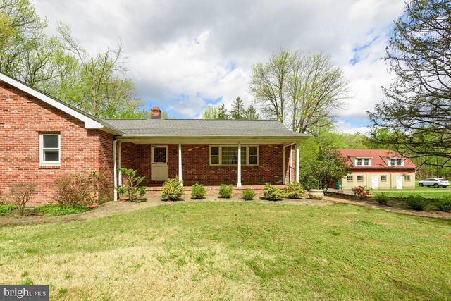 3463 & 3461 GARNET MINE RD, Garnet Valley, PA 19060