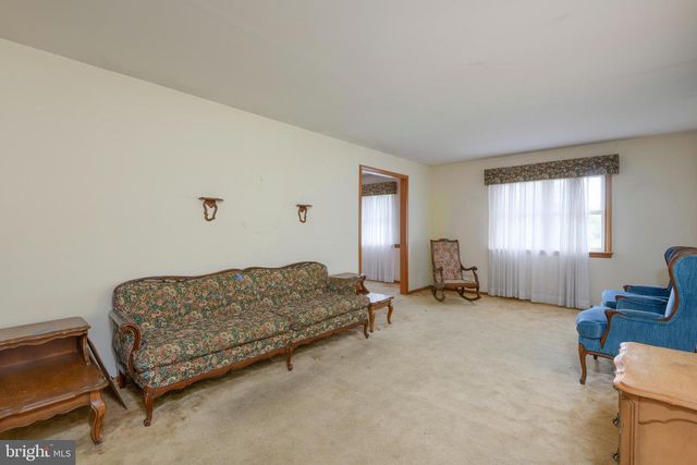3463 & 3461 GARNET MINE RD, Garnet Valley, PA 19060