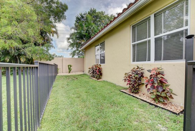 10075 Umberland Place, Boca Raton, FL 33428