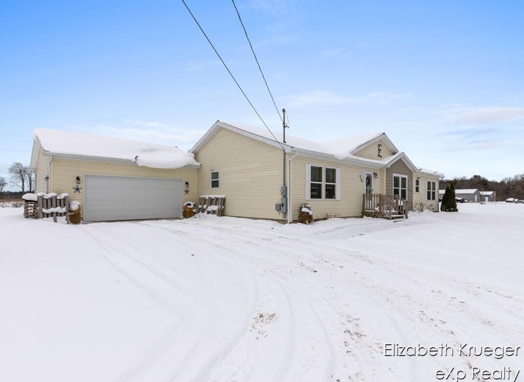 930 Solon Street, Cedar Springs, MI 49319