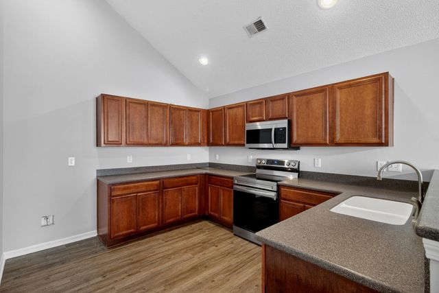 1238 River Rock Road, Hanahan, SC 29410
