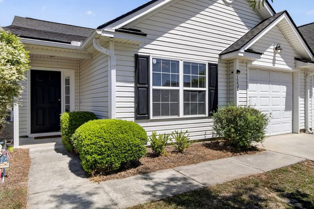 1238 River Rock Road, Hanahan, SC 29410