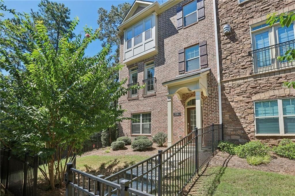 2061 Morrison Avenue, Atlanta, GA 30319