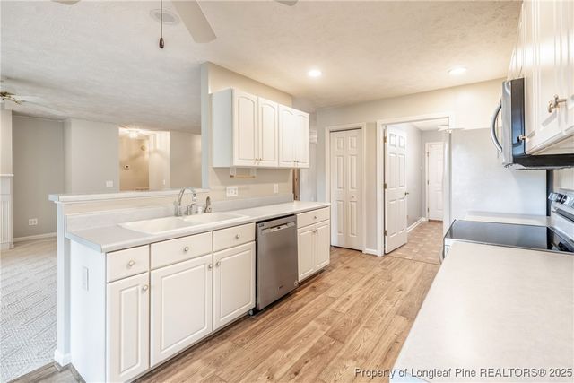 789 Daphne Lane, Vass, NC 28394