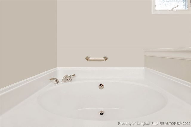 789 Daphne Lane, Vass, NC 28394