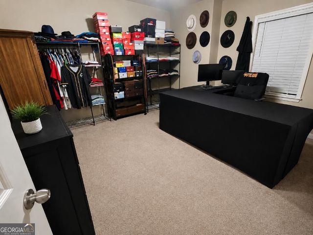 3864 Lake Sanctuary Way, Atlanta, GA 30349