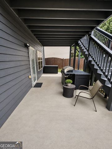 3864 Lake Sanctuary Way, Atlanta, GA 30349