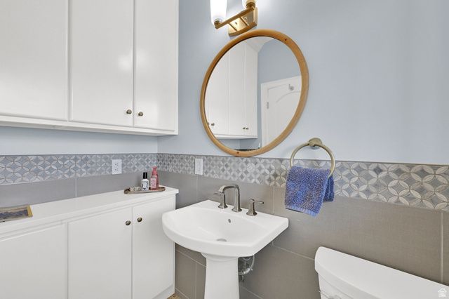 566 N BELLA VISTA DR, Orem, UT 84097