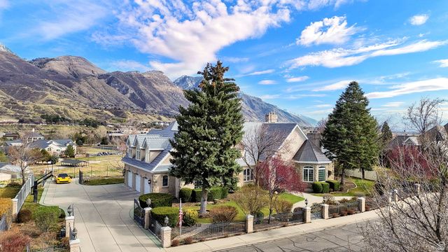 566 N BELLA VISTA DR, Orem, UT 84097