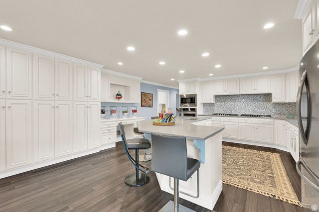 566 N BELLA VISTA DR, Orem, UT 84097