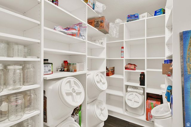 566 N BELLA VISTA DR, Orem, UT 84097