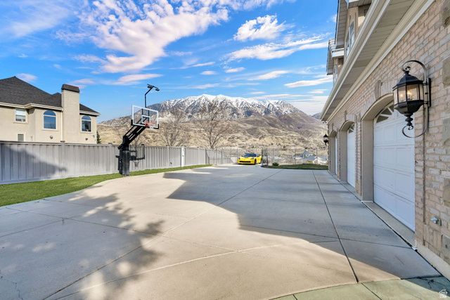 566 N BELLA VISTA DR, Orem, UT 84097