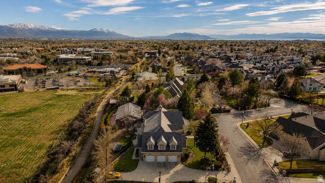 566 N BELLA VISTA DR, Orem, UT 84097