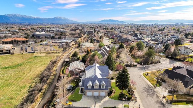 566 N BELLA VISTA DR, Orem, UT 84097